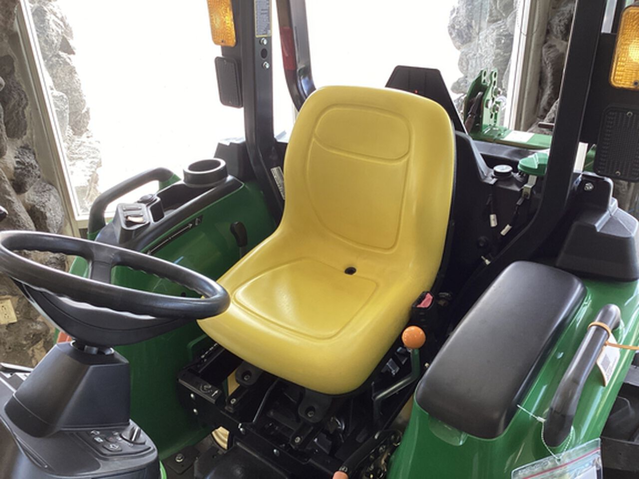 2023 3025E - 410053,  image number 4