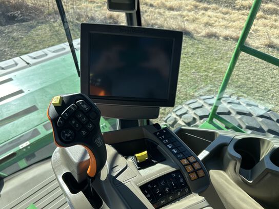 2022 W235R - 444369,  image number 5