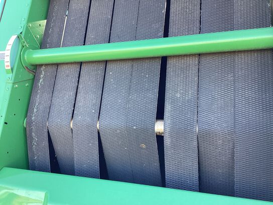 2018 560M - 434471,  image number 12