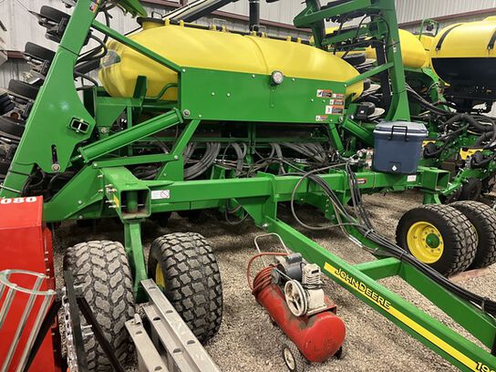 2012 1990 - 442991,  image number 1