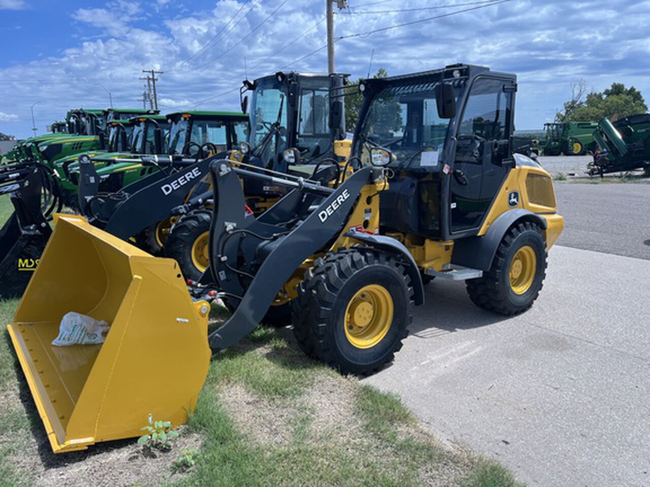 2024 184 G - 441766,  image number 0