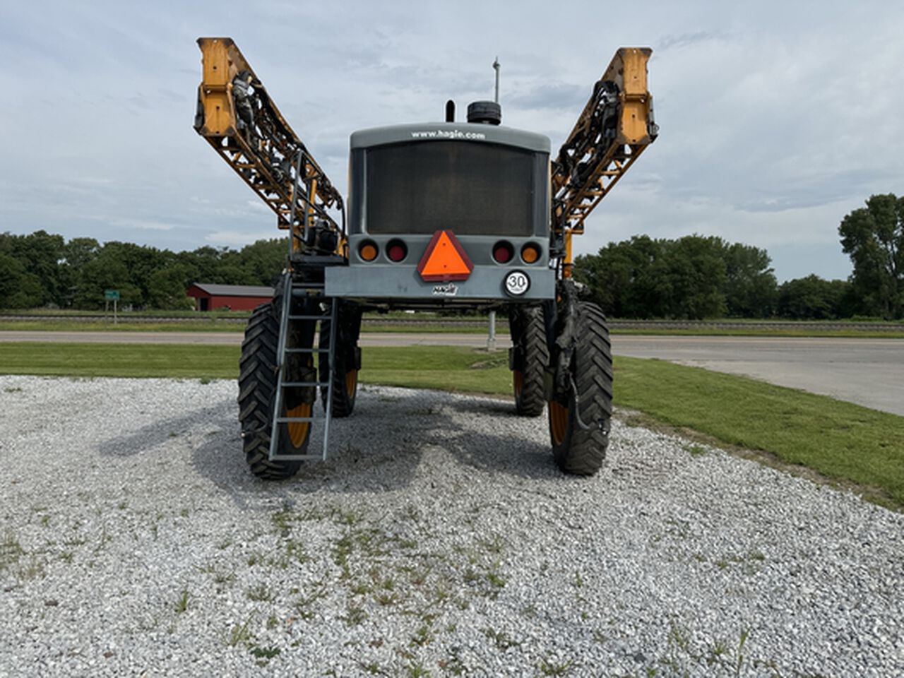 2009 STS12 - 417212,  image number 1