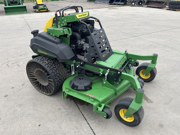 2024 Q850R - 437830, 