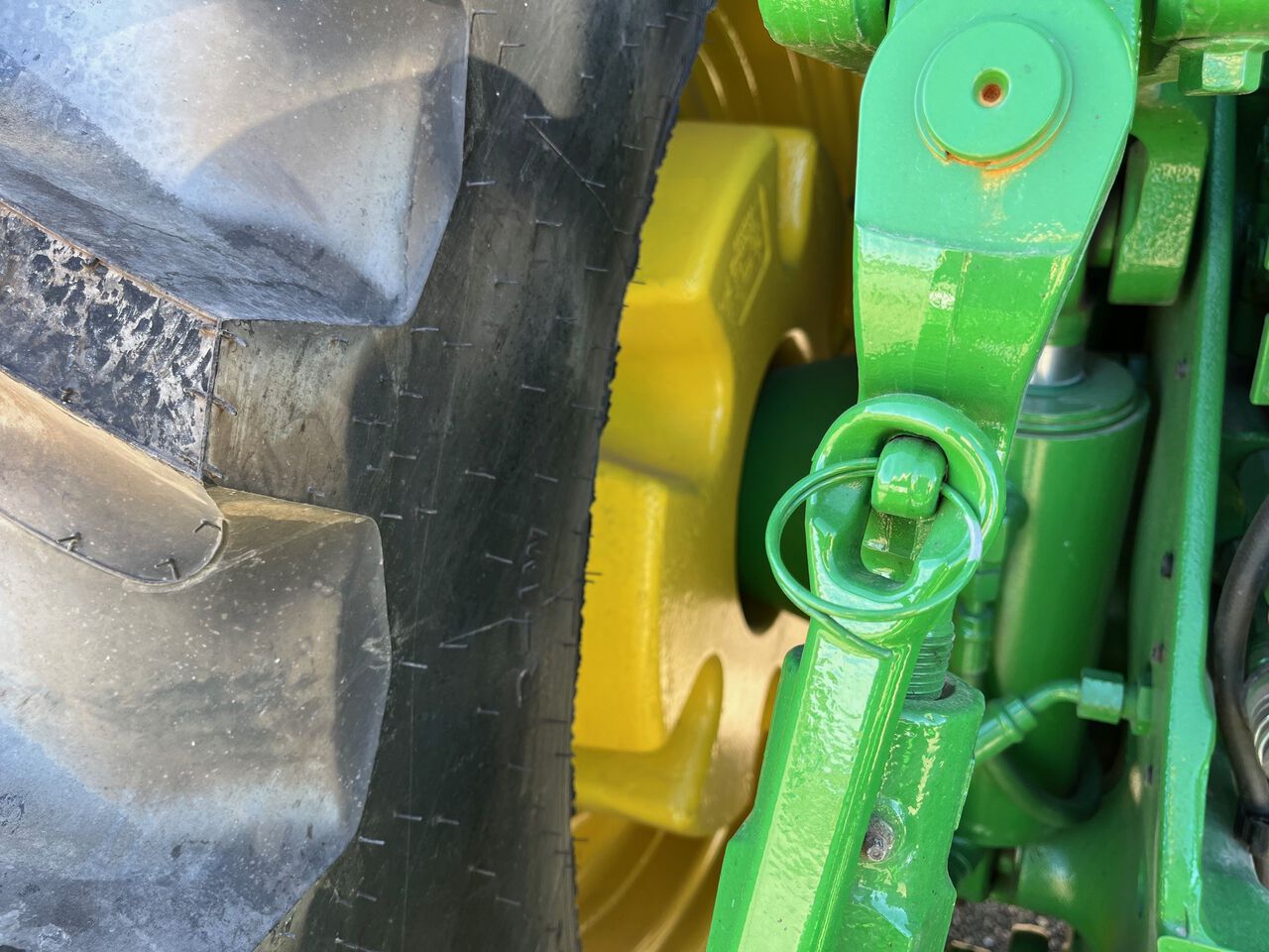 2025 8R 310 - 434718,  image number 22