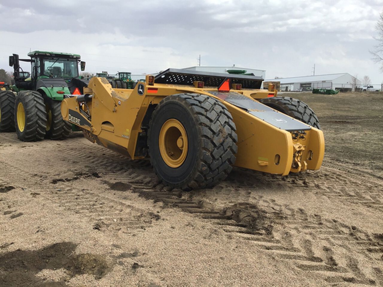 2021 2412DE - 385933,  image number 3