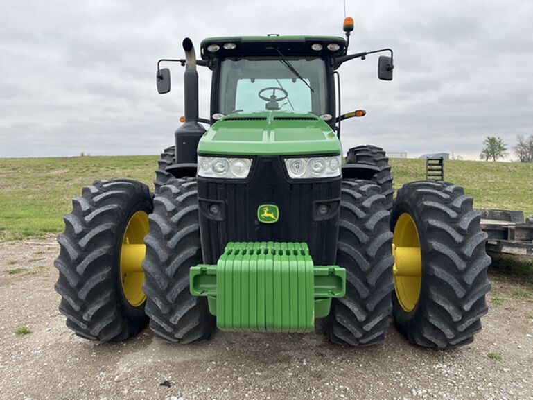 2011 8285R - 431497, 