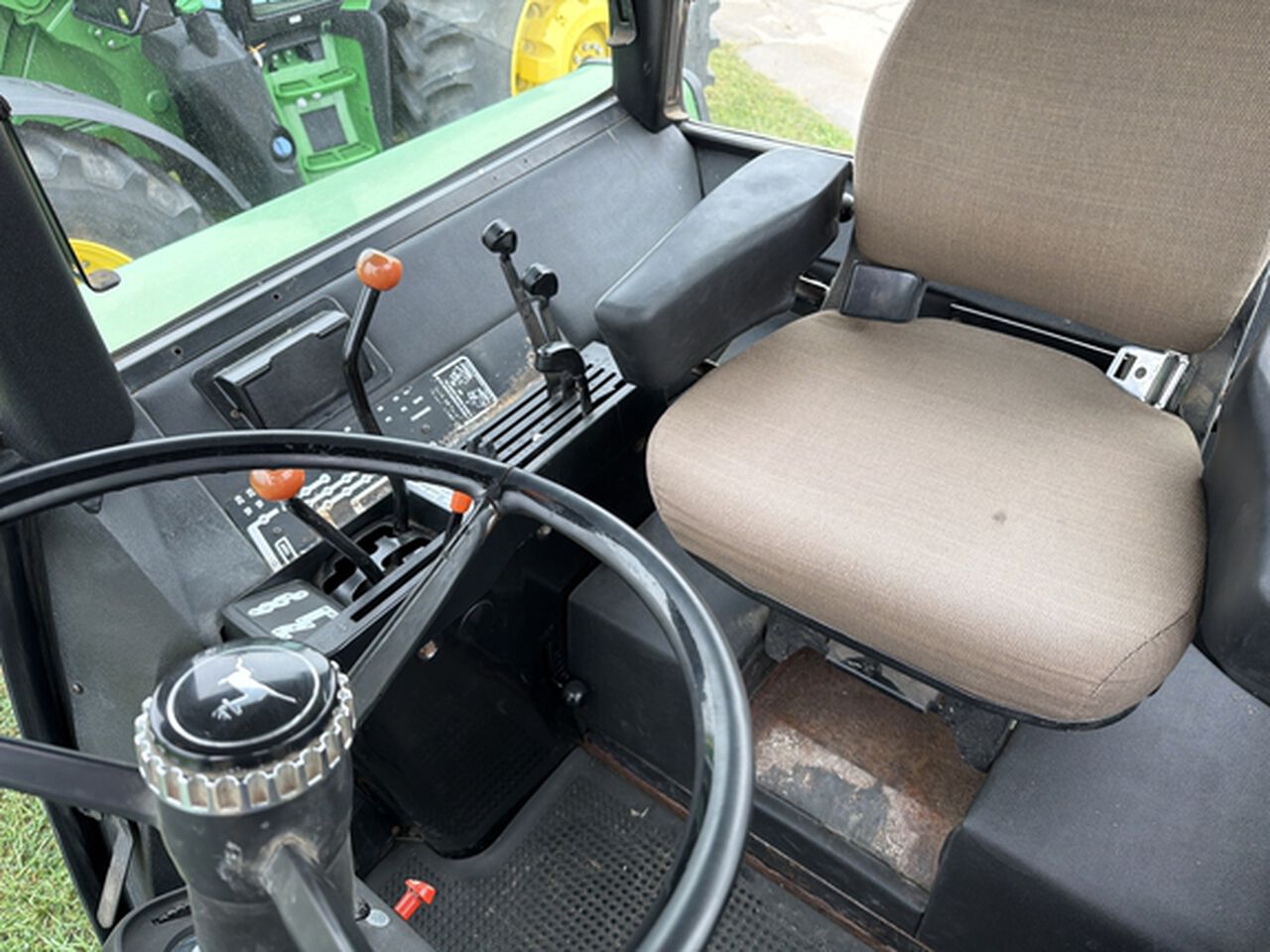 1977 4430 - 440506,  image number 10