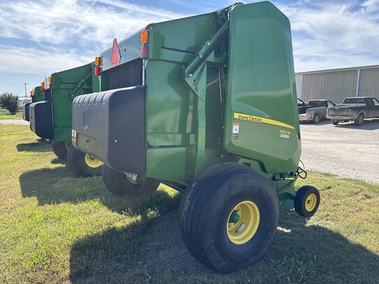 2019 560M - 448614,  image number 3