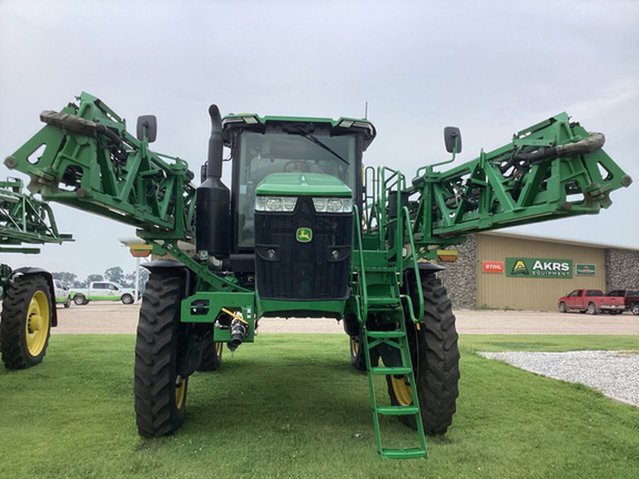 2024 616R - 440526,  image number 1