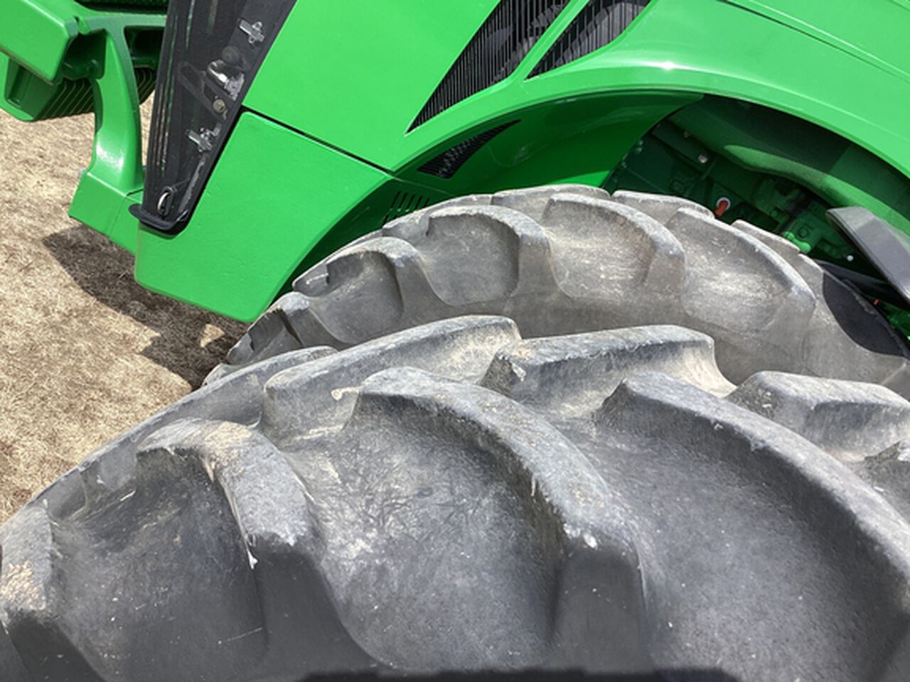 2017 8345R - 437288,  image number 24