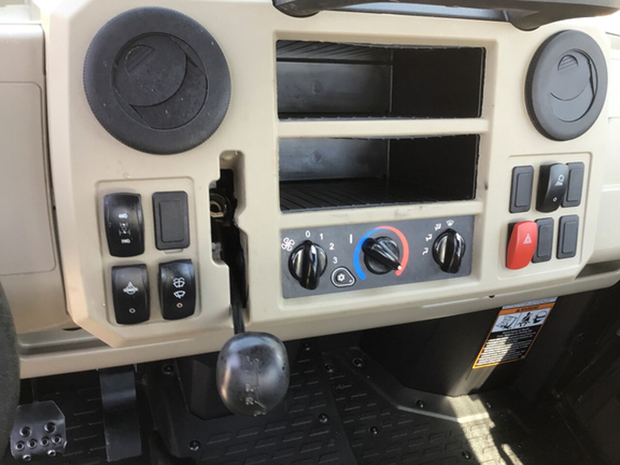 2023 XUV 835R - 437703,  image number 11