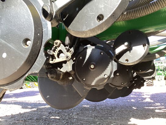 2024 2510H - 438133,  image number 8