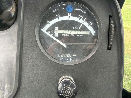 1977 4430 - 440506,  image number 12