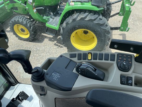 2026 4066R - 441179,  image number 7