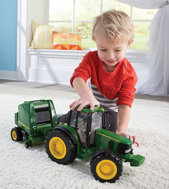 1:16 Scale Tractor/Baler Set - TBEK46180,  image number 1