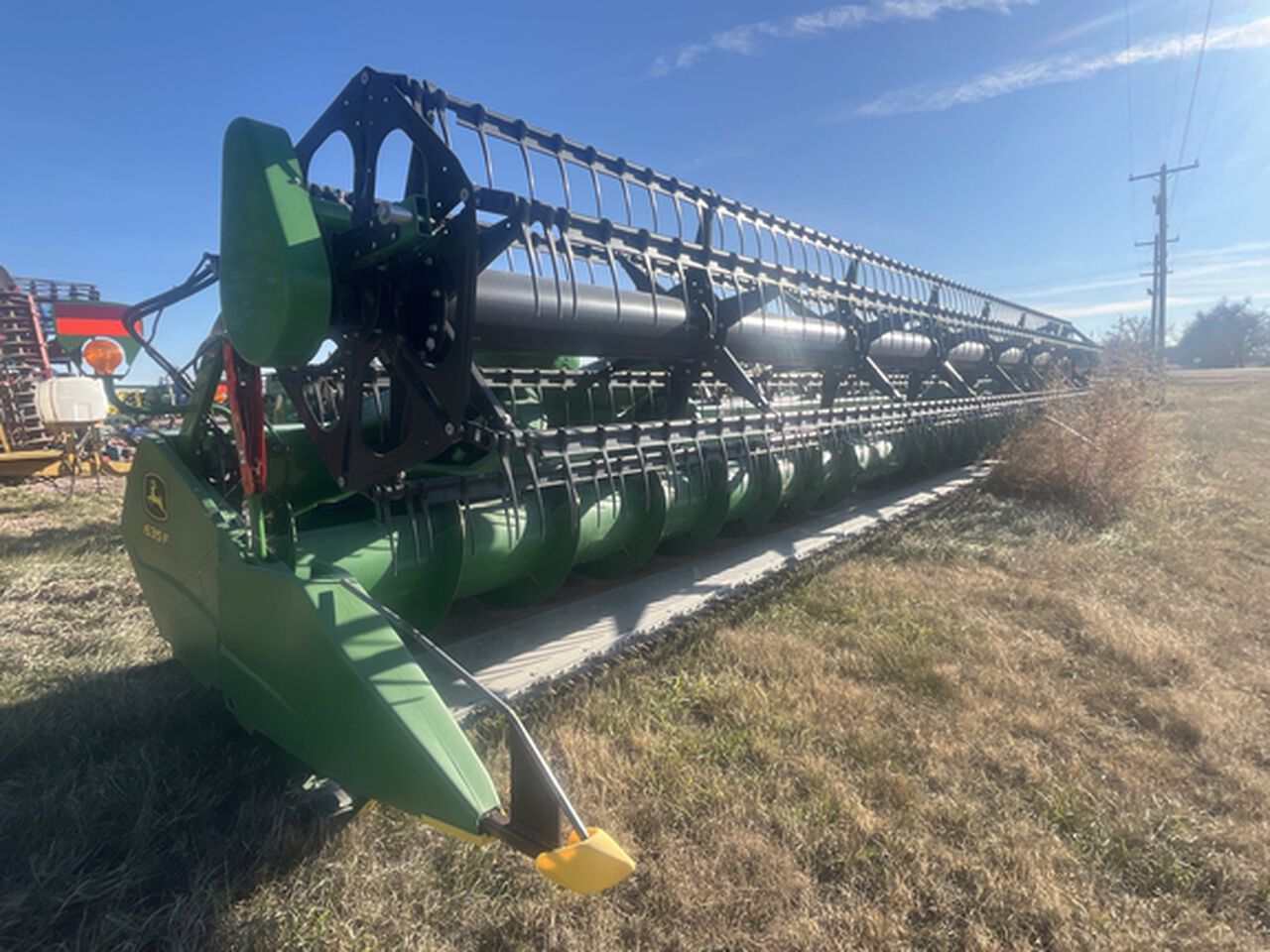 2022 635F - 410348,  image number 2