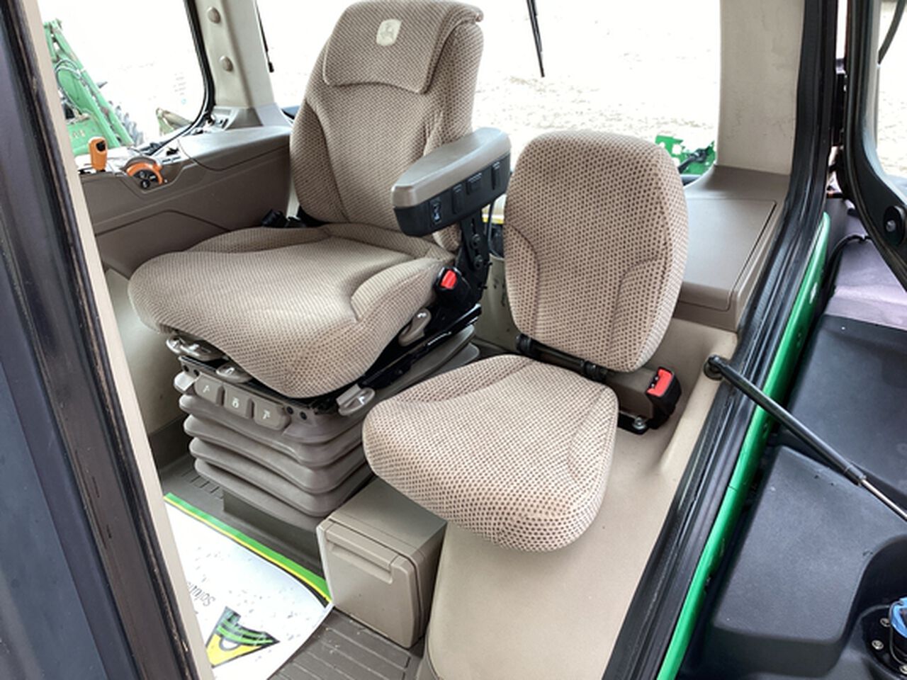 2018 9570RT - 443472,  image number 8