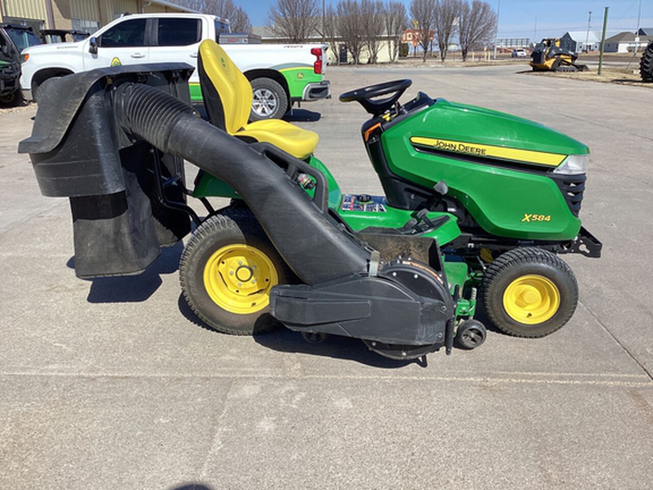 2024 X584 - 444653,  image number 3