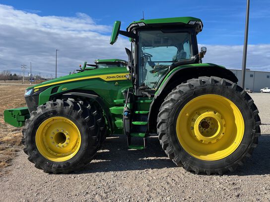 2024 8R 410 - 427446,  image number 7