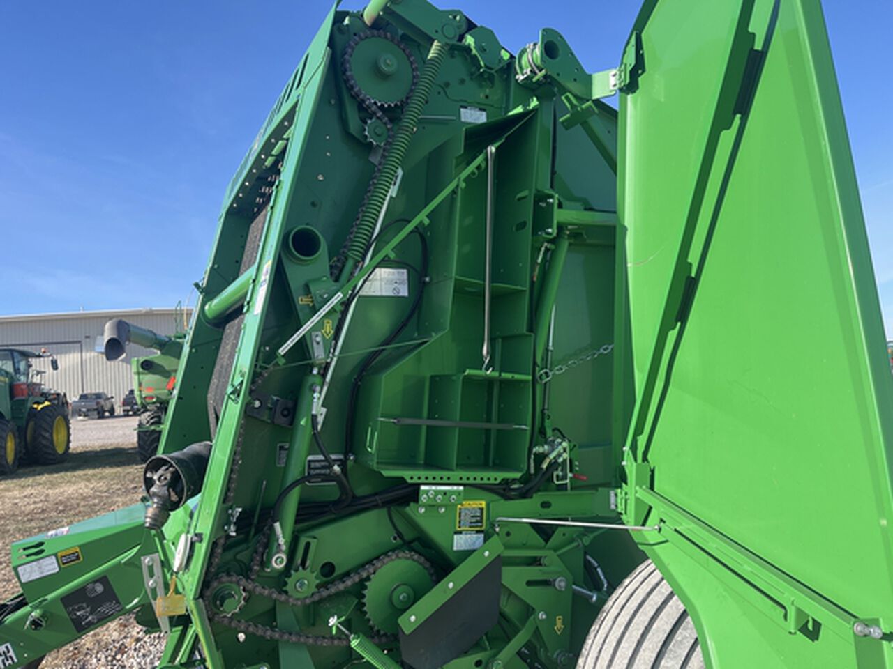 2019 560M - 435496,  image number 10