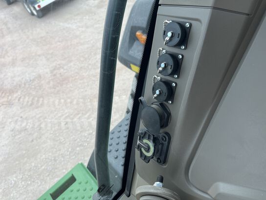 2024 8RX 410 - 435493,  image number 14