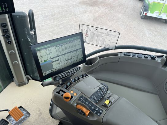 2024 8RX 410 - 435493,  image number 10