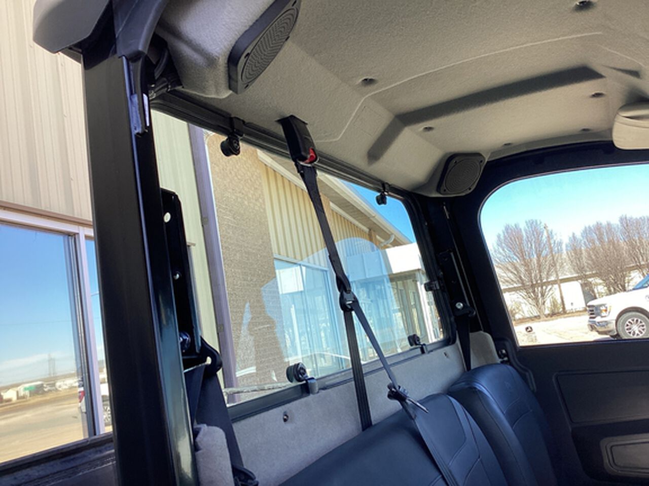 2025 XUV845M - 444213,  image number 13