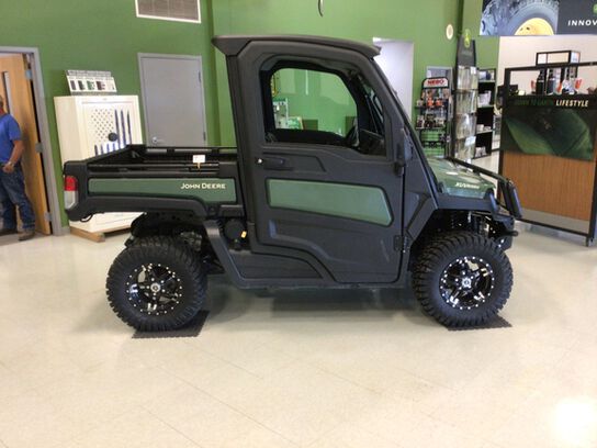 2024 XUV835M - 429704,  image number 7