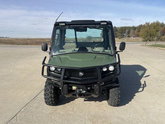 2021 XUV 835R - 438768,  image number 1