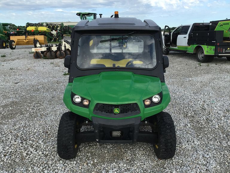 2016 XUV 590I - 437657, 