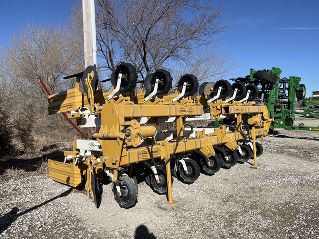 2022 6300 - 402543,  image number 1