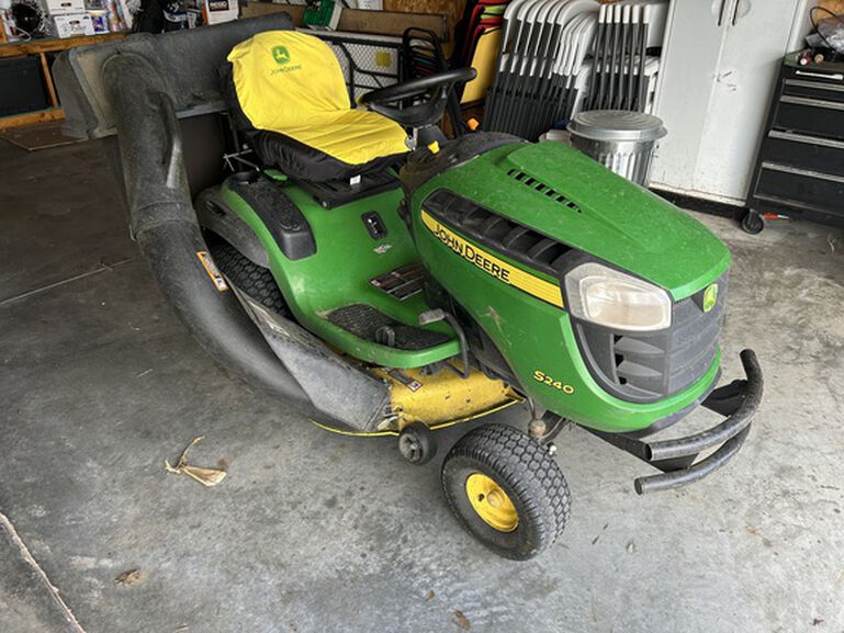 2015 S240 - 440017, 