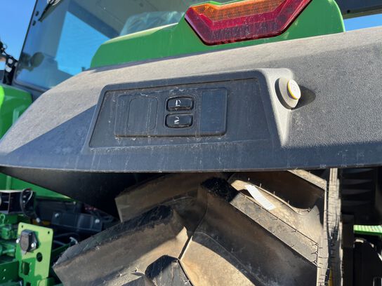 2025 8R 310 - 434718,  image number 15