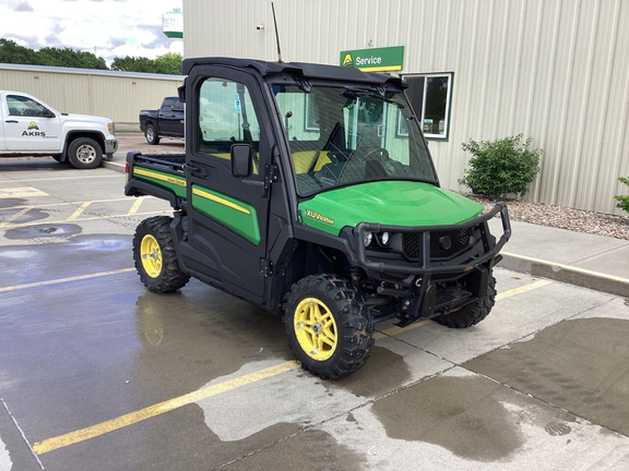 2019 XUV 835M - 446515,  image number 2