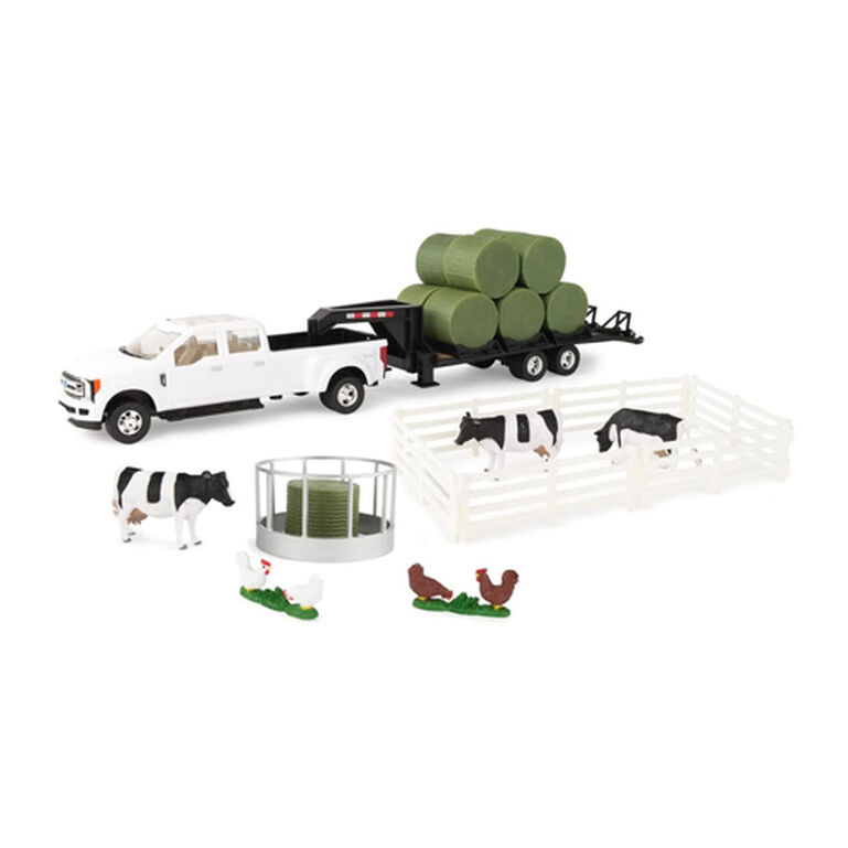 1:32 Scale Ford Pickup Hauling Bales on Trailer Cows Chickens - LP82786, 