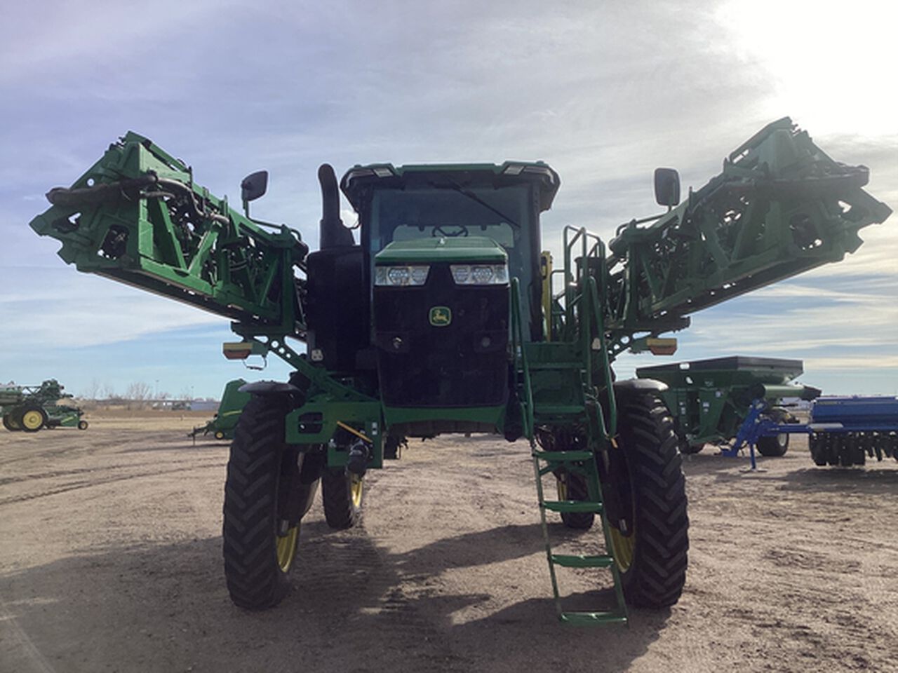 2024 412R - 442117,  image number 1