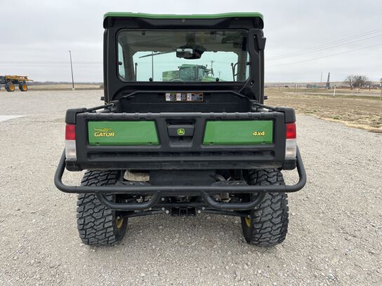 2023 XUV 835R - 441602,  image number 4
