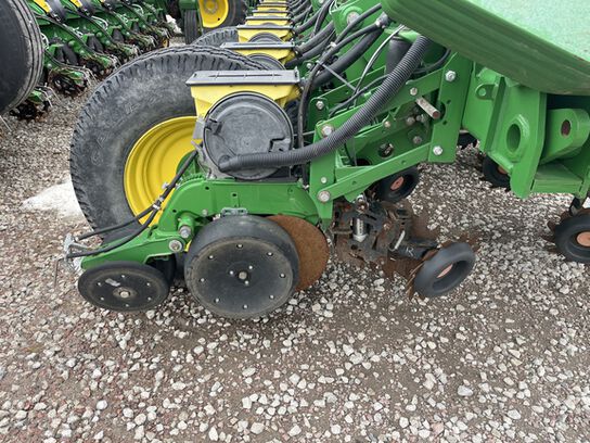 2015 1775NT - 416169,  image number 8