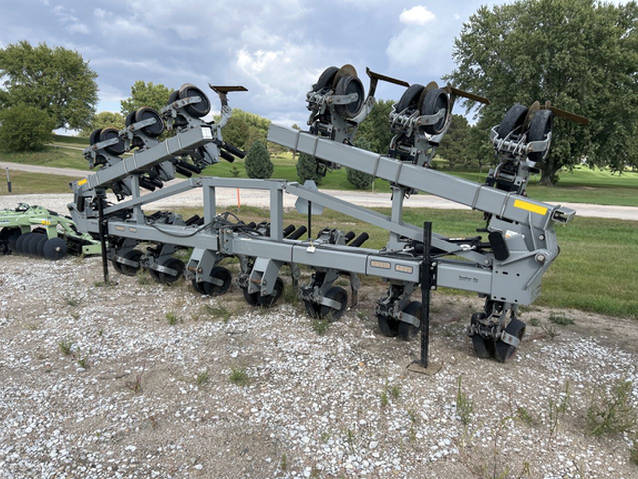 2013 6000 - 440810,  image number 0