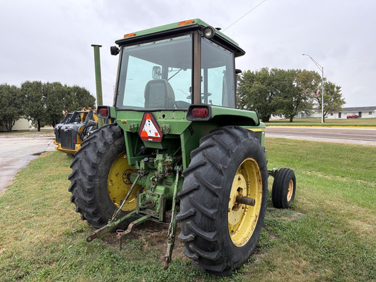 1977 4430 - 440506,  image number 6