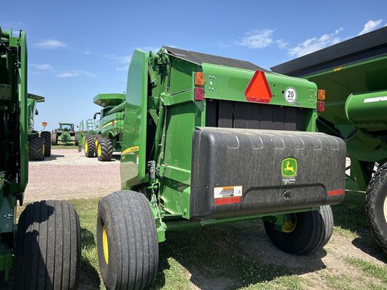 2023 560M - 427351,  image number 4