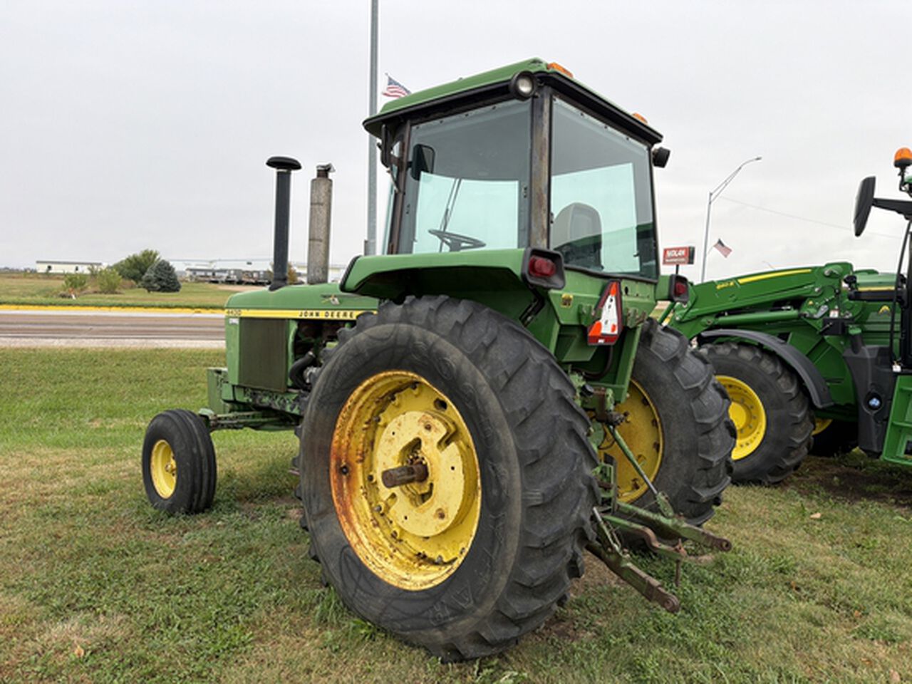 1977 4430 - 440506,  image number 5