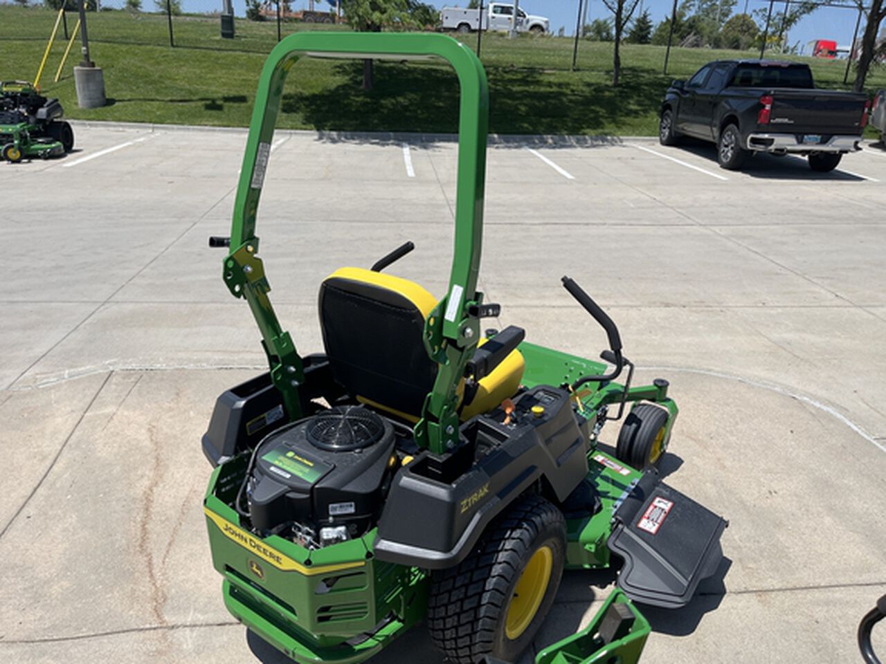 2026 Z530M - 444113,  image number 3