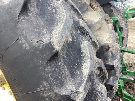 2013 7215R - 430506,  image number 20