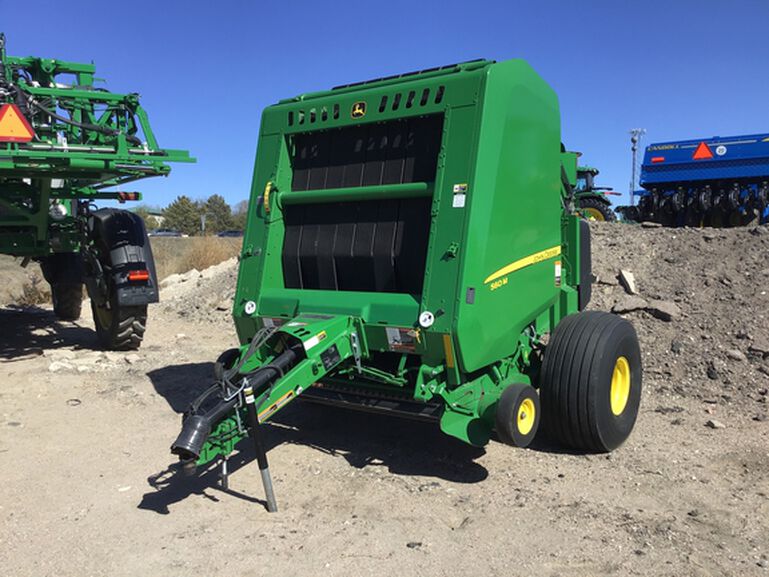 2019 560M - 421157, 