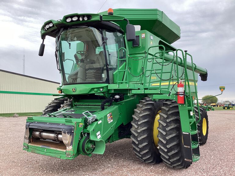 2015 S670 - 444060, 