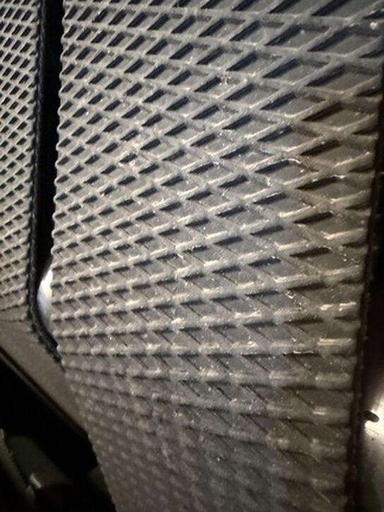 2019 560M - 444414,  image number 2