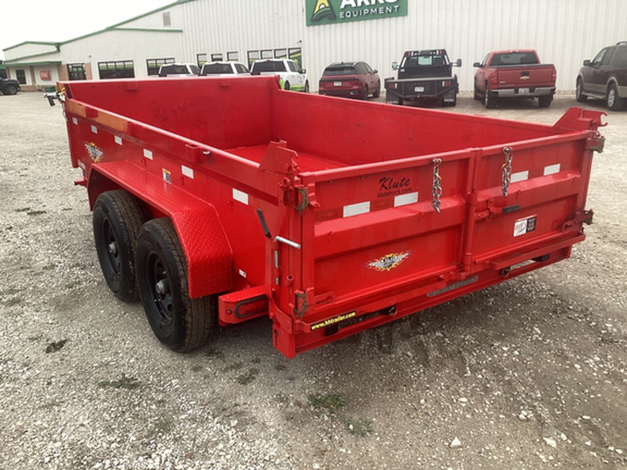 2024 H8312DBW-B-140 - 443371,  image number 3