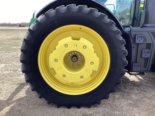 2017 8345R - 437288,  image number 21