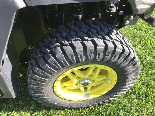 2024 XUV835R PREMIUM CAB - 447400,  image number 8